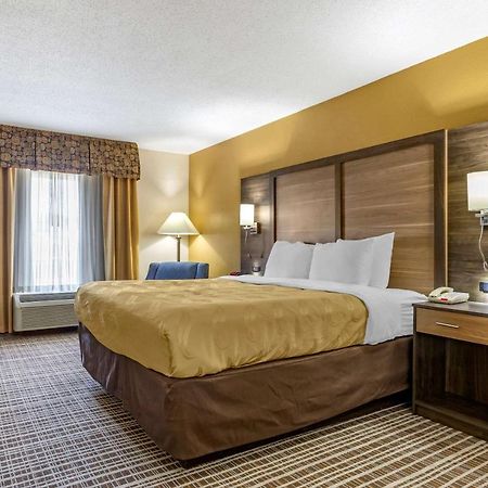 Quality Inn & Suites - Greensboro-High Point Exterior photo
